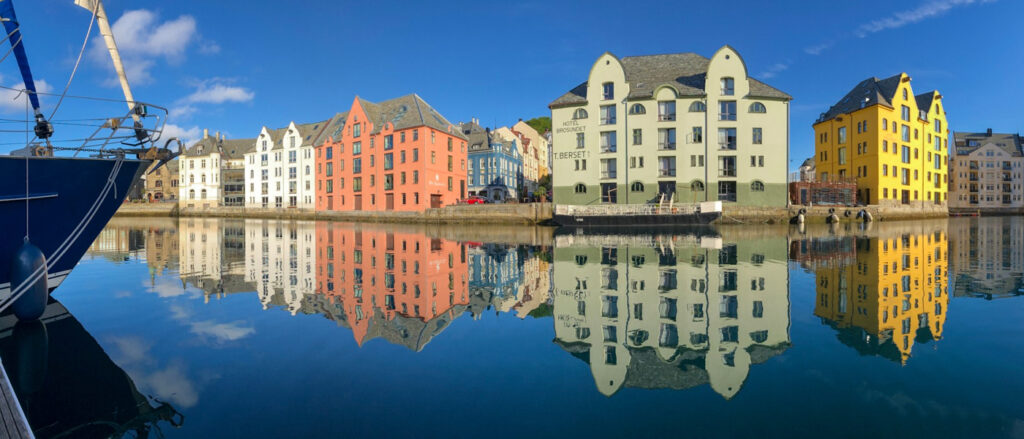 Recovering Ålesund fire records with multispectral imaging allowing Ålesund to be rebuilt in the contemporary Jugendstil (Art Nouveau) within three years, with aid from Kaiser Wilhelm II of Germany. Today, Ålesund is perhaps the most unique Art Nouveau town in Europe.